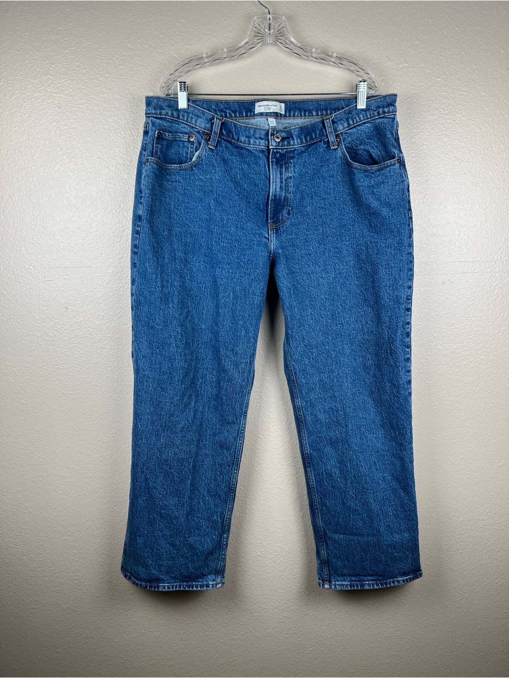 Abercrombie Curve Love Baggy Low Rise Jeans 33